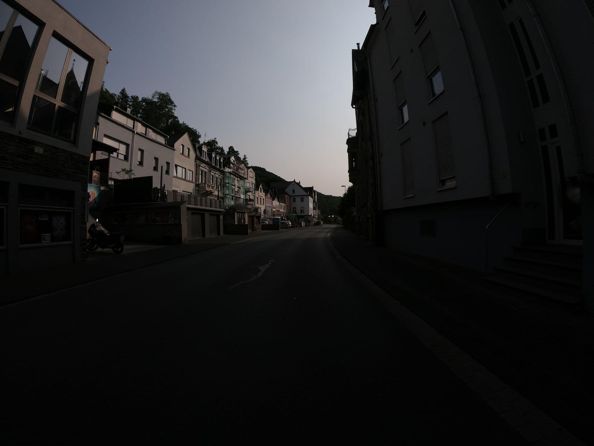 Street view near ons duits penthouse, Bernkastel-Kues — © joostjakob (CC BY-SA · Mapillary)
