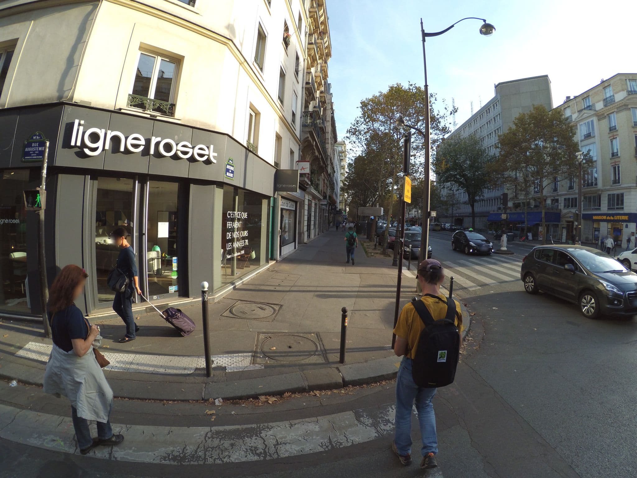 Street view near Mistral, Paris 14 Observatoire — © stephanep (CC BY-SA · Mapillary)
