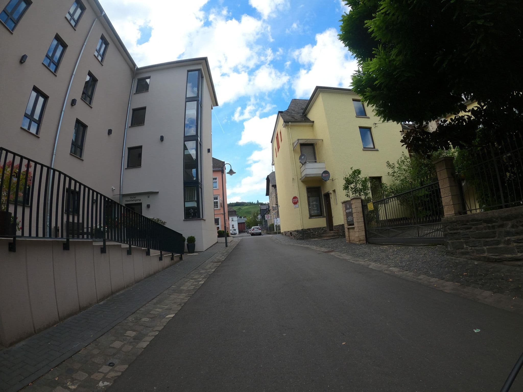 Street view near Mosel-Loft, Bernkastel-Kues — © VIA_KK (CC BY-SA · Mapillary)