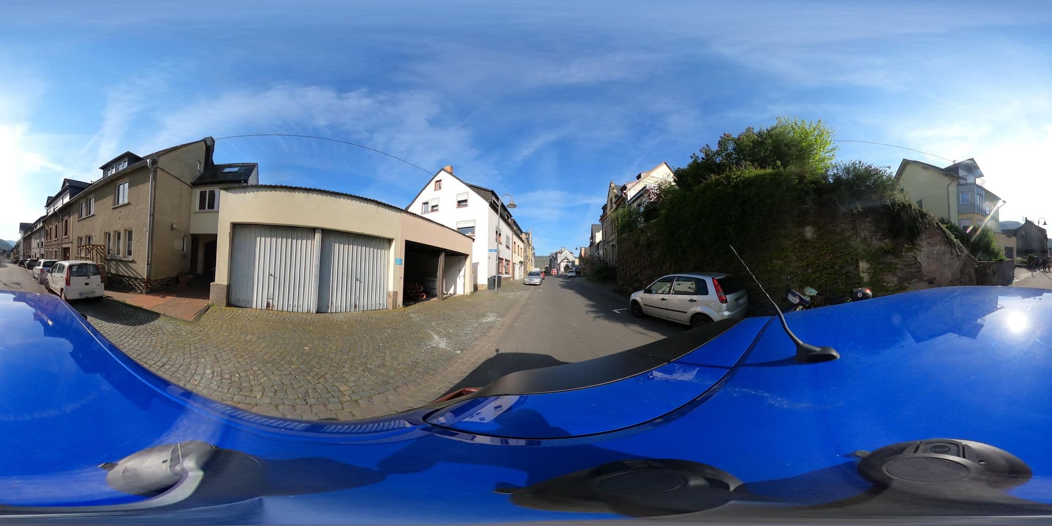 Street view near Moselblick Zeltingen, Zeltingen-Rachtig — © Mobilitaetswerk (CC BY-SA · Mapillary)