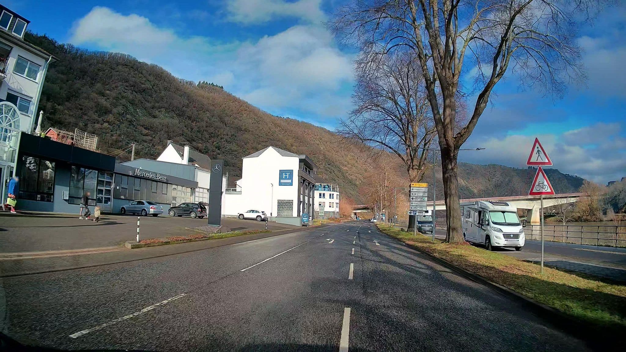 Street view near Carpe Diem, Cochem — © kalcaaro (CC BY-SA · Mapillary)