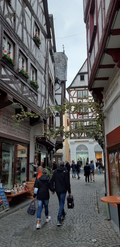 Street view near Schwanenhaus, Bernkastel-Kues — © tian (CC BY-SA · Mapillary)