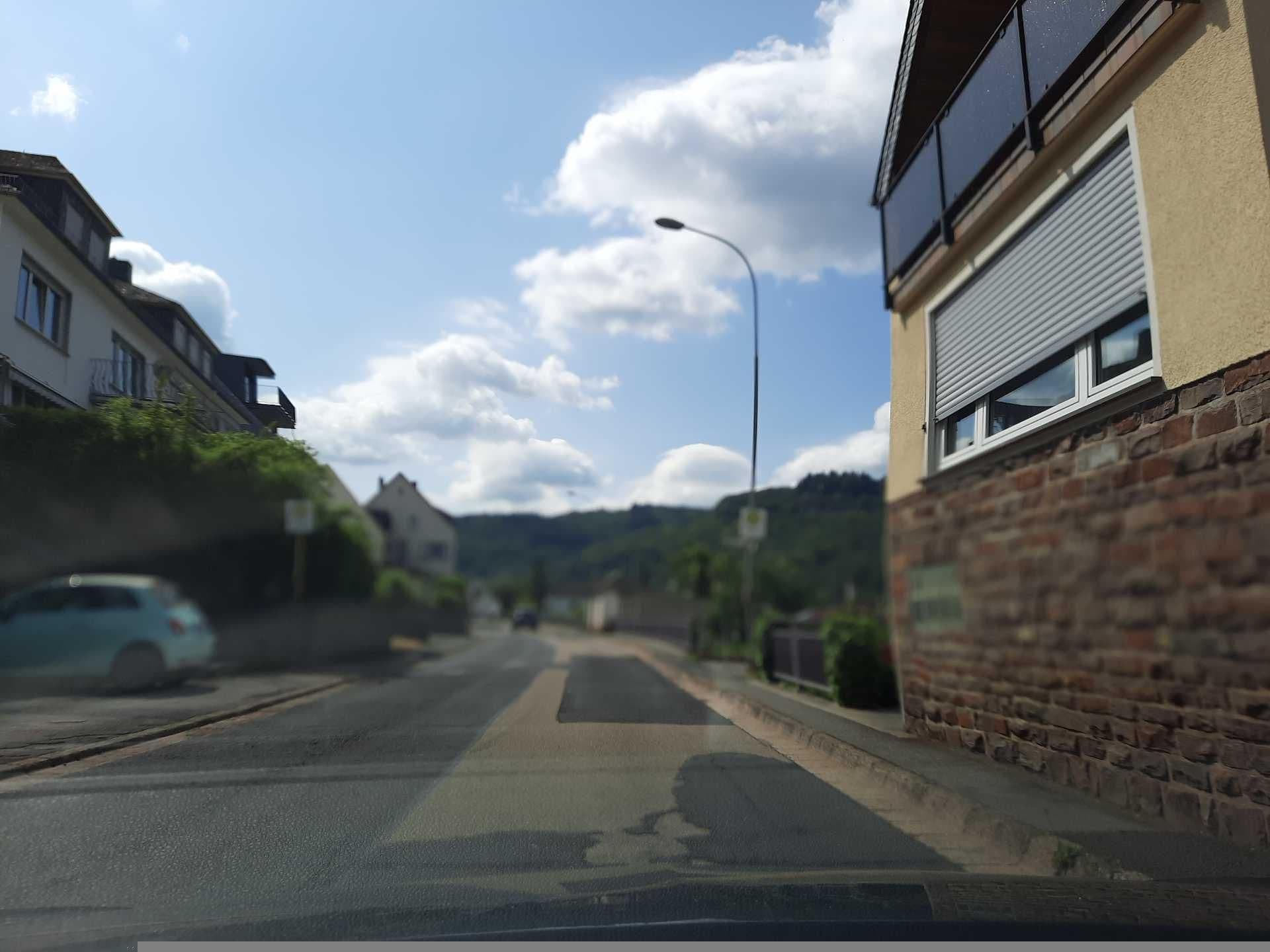Street view near Lenz Trudelies Pension, Cochem — © Lowiekse (CC BY-SA · Mapillary)
