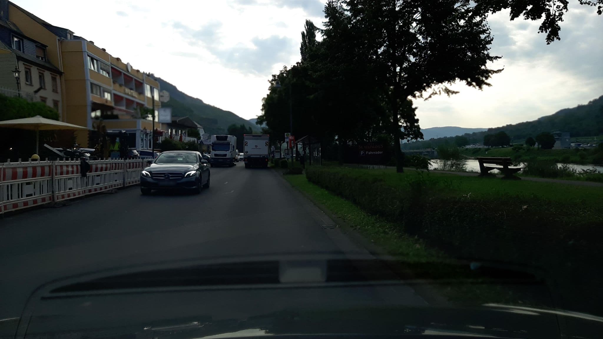 Street view near Weinhotel St. Stephanus, Zeltingen-Rachtig — © Lowiekse (CC BY-SA · Mapillary)