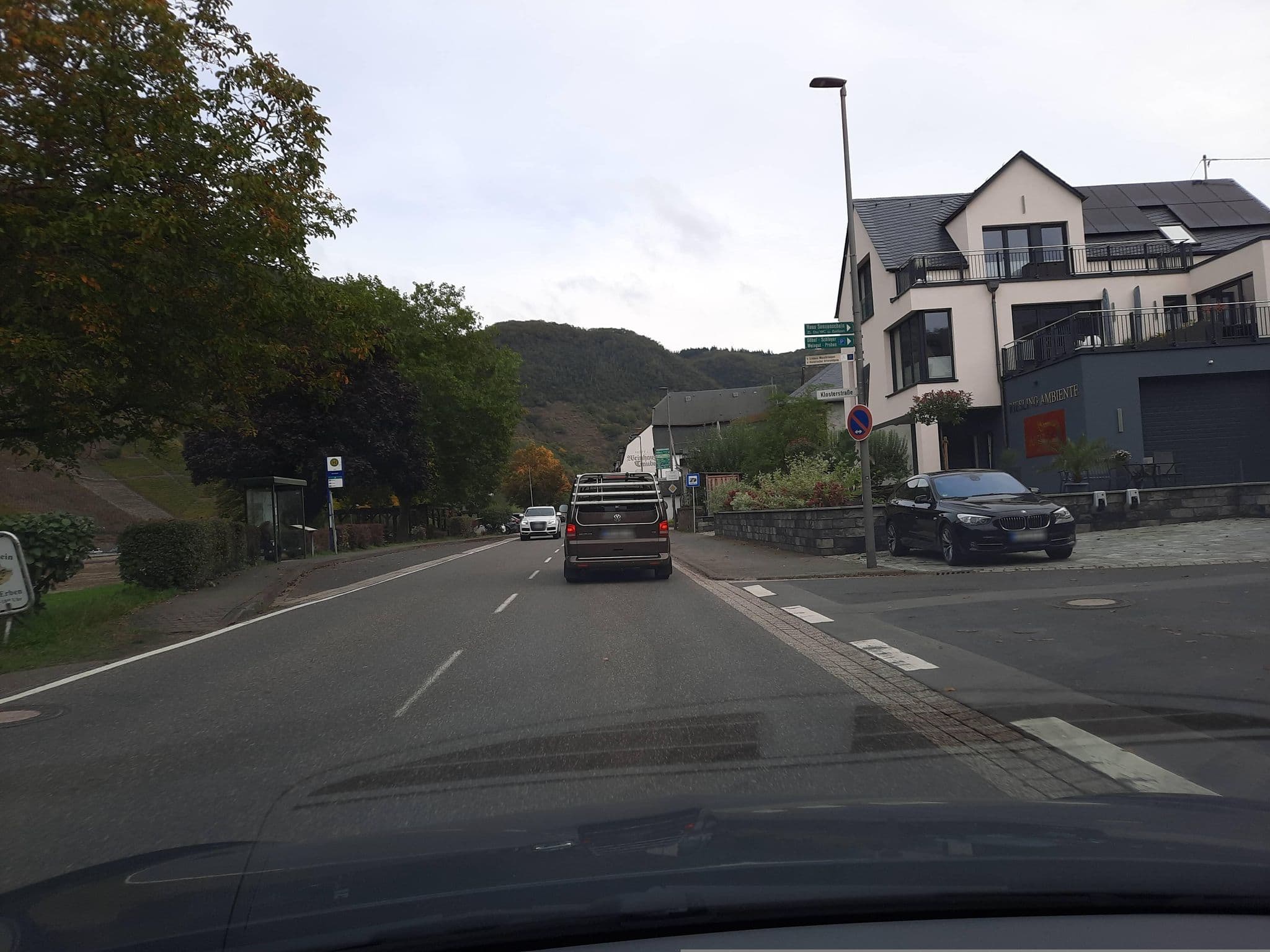 Street view near Horst Müller, Bruttig-Fankel — © Lowiekse (CC BY-SA · Mapillary)