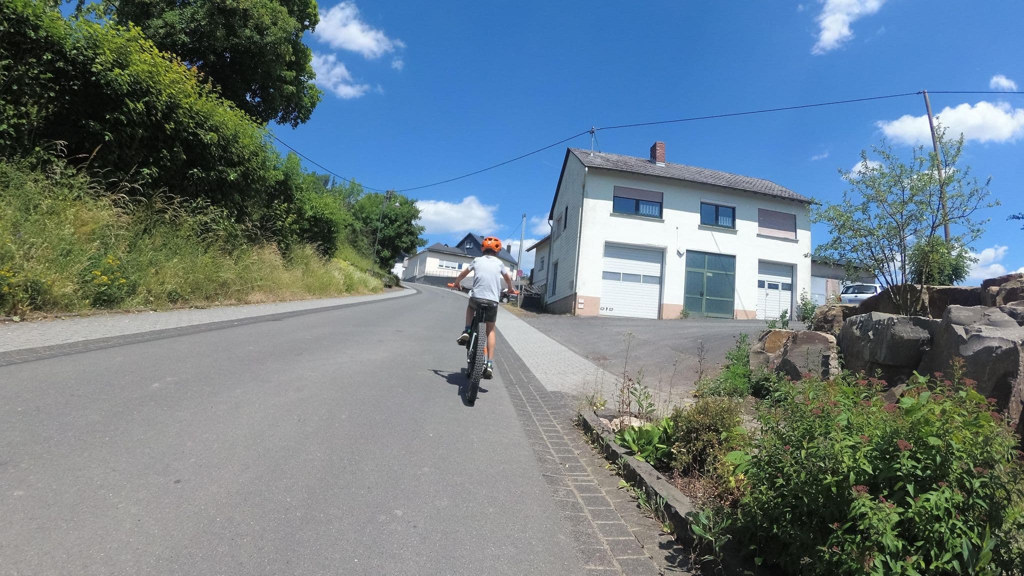 Street view near Racers Home Nürburg, Adenau — © teddy73 (CC BY-SA · Mapillary)