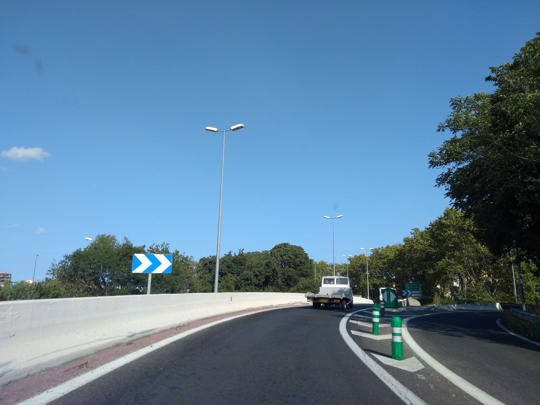 Street view near Auberge de Jeunesse, Perpignan — © ray66 (CC BY-SA · Mapillary)