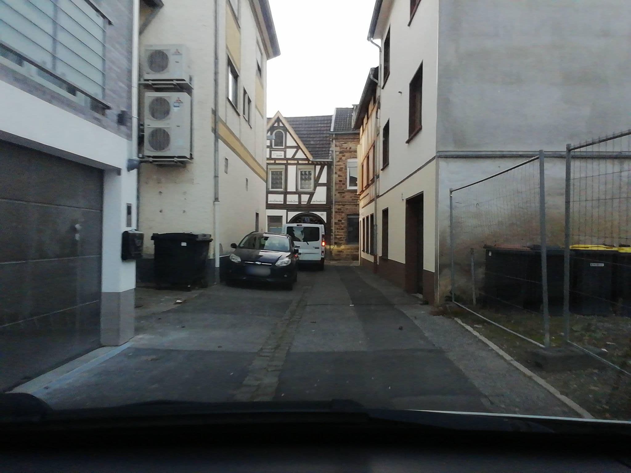 Street view near Gästehaus Küpper - willkommen im Ahrtal, Bad Neuenahr-Ahrweiler — © wolly79 (CC BY-SA · Mapillary)