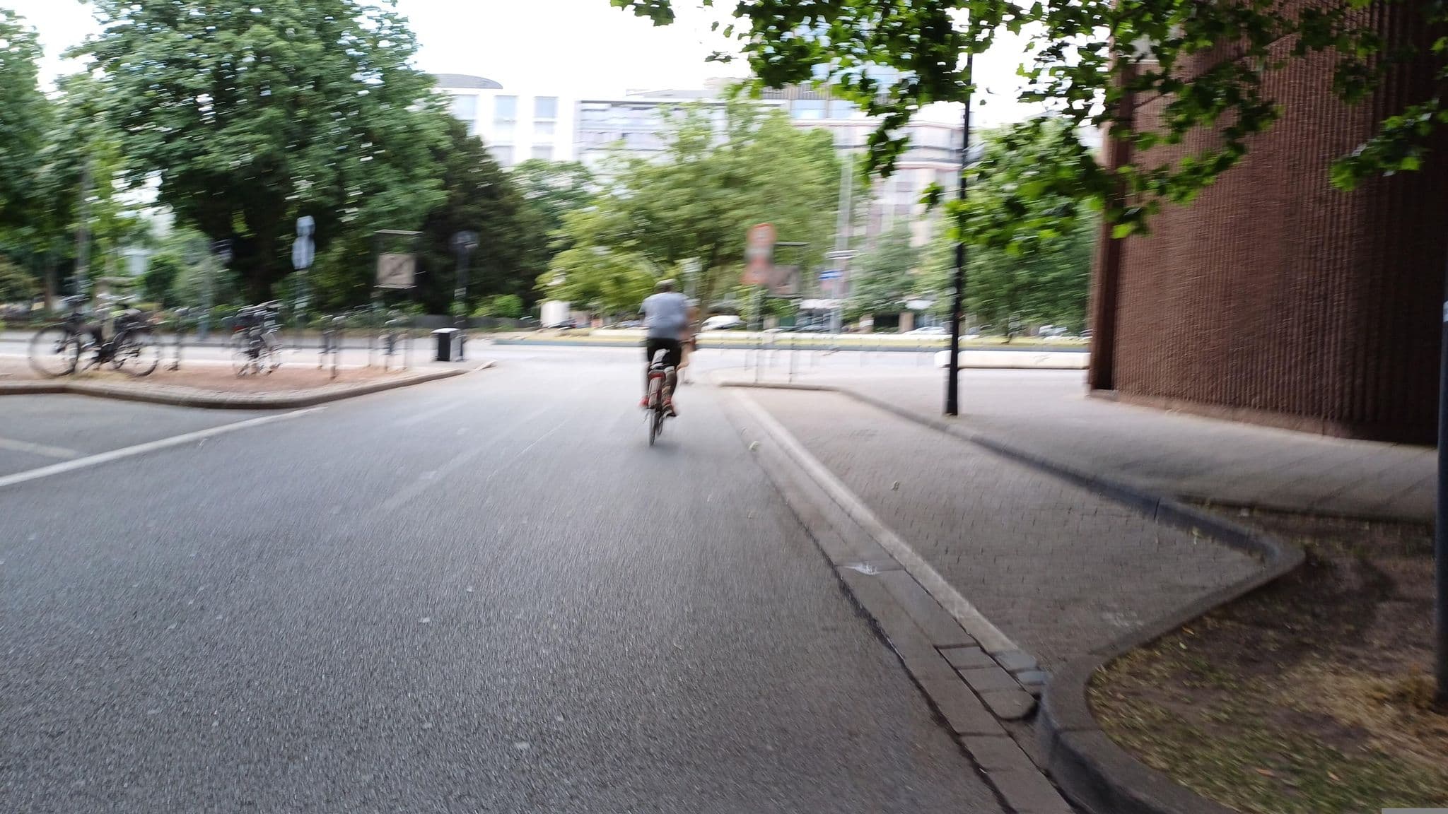 Street view near Intercontinental Room 210, Düsseldorf — © Hambo (CC BY-SA · Mapillary)
