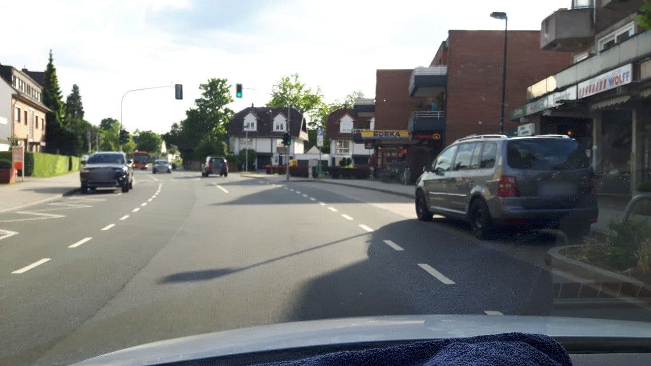 Street view near MHTravel GmbH, Ratingen — © changchun1 (CC BY-SA · Mapillary)