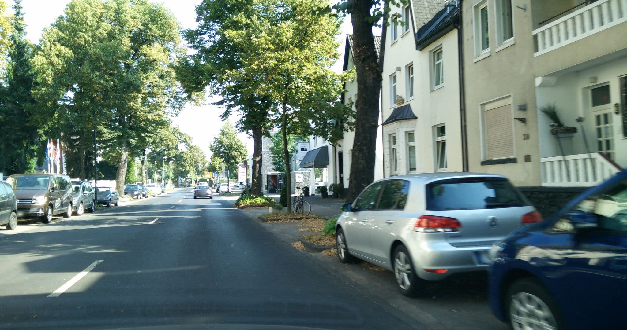 Street view near Hotel Ambiente et Art, Meerbusch — © deleted_user (CC BY-SA · Mapillary)