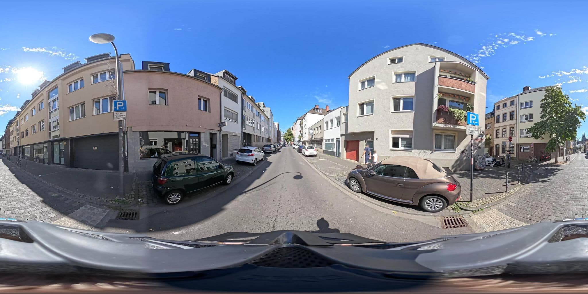 Street view near Ferienwohnung Köln Altstadt-Nord, Neustadt/Nord — © popball (CC BY-SA · Mapillary)