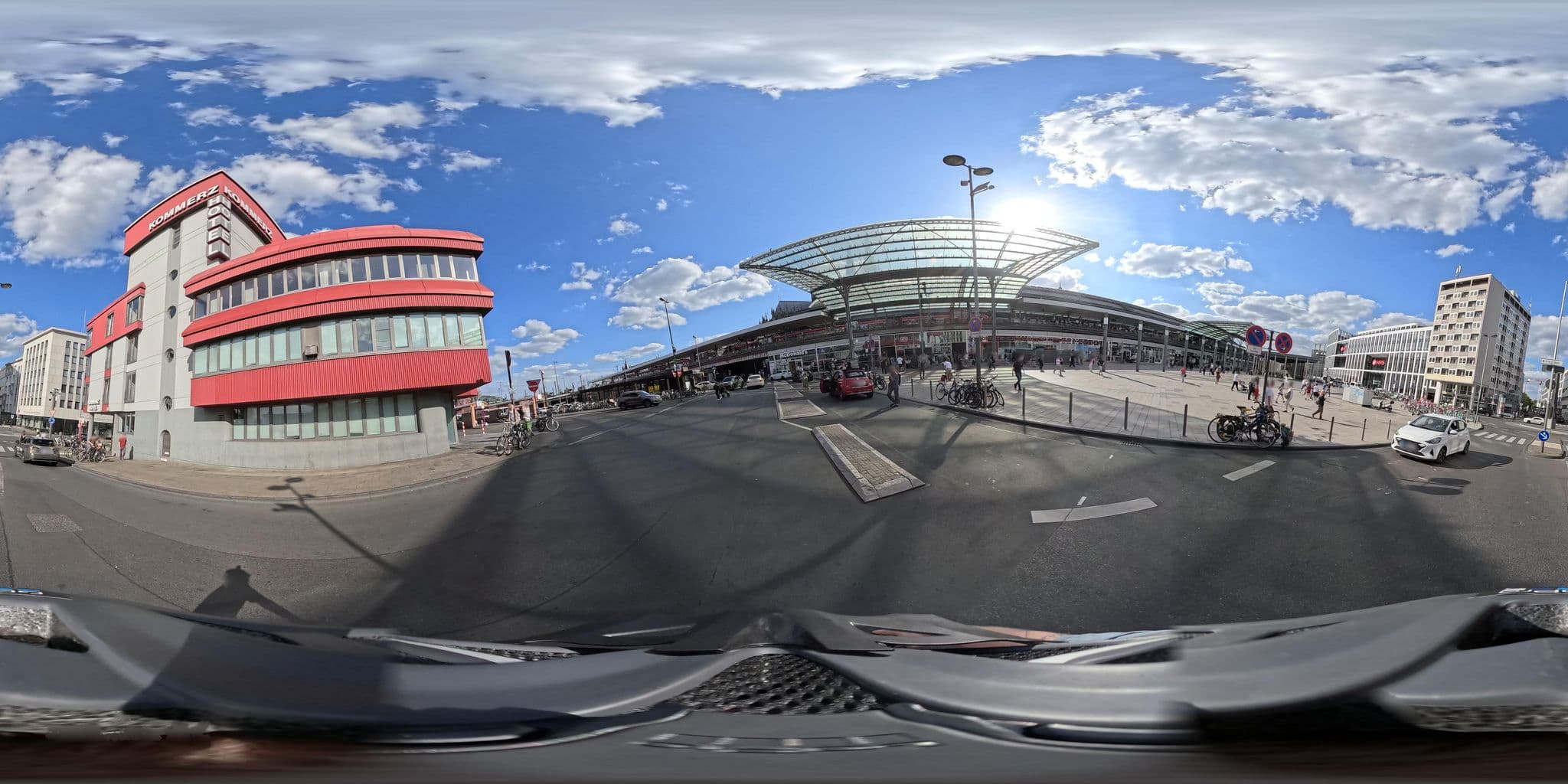 Street view near Centro Hotel Kommerz, Altstadt Nord — © popball (CC BY-SA · Mapillary)