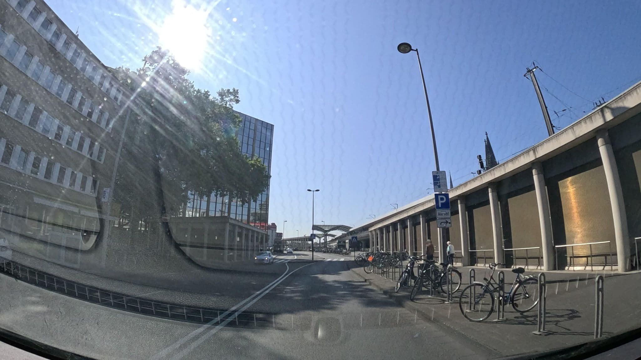 Street view near iQU@savoy, Altstadt Nord — © rmic (CC BY-SA · Mapillary)