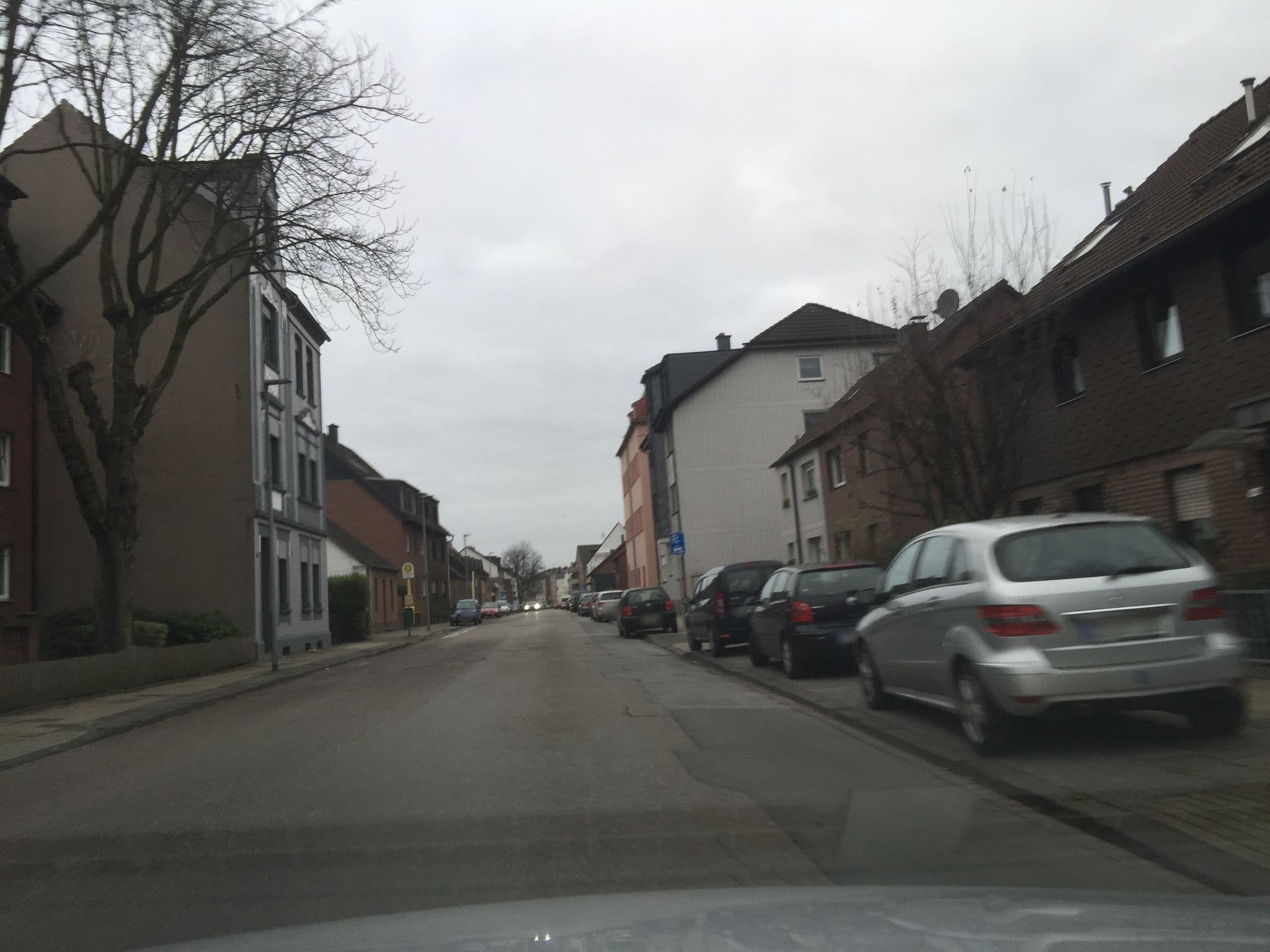 Street view near Unterkunft A.Lambrecht, Oberhausen — © wladimir (CC BY-SA · Mapillary)