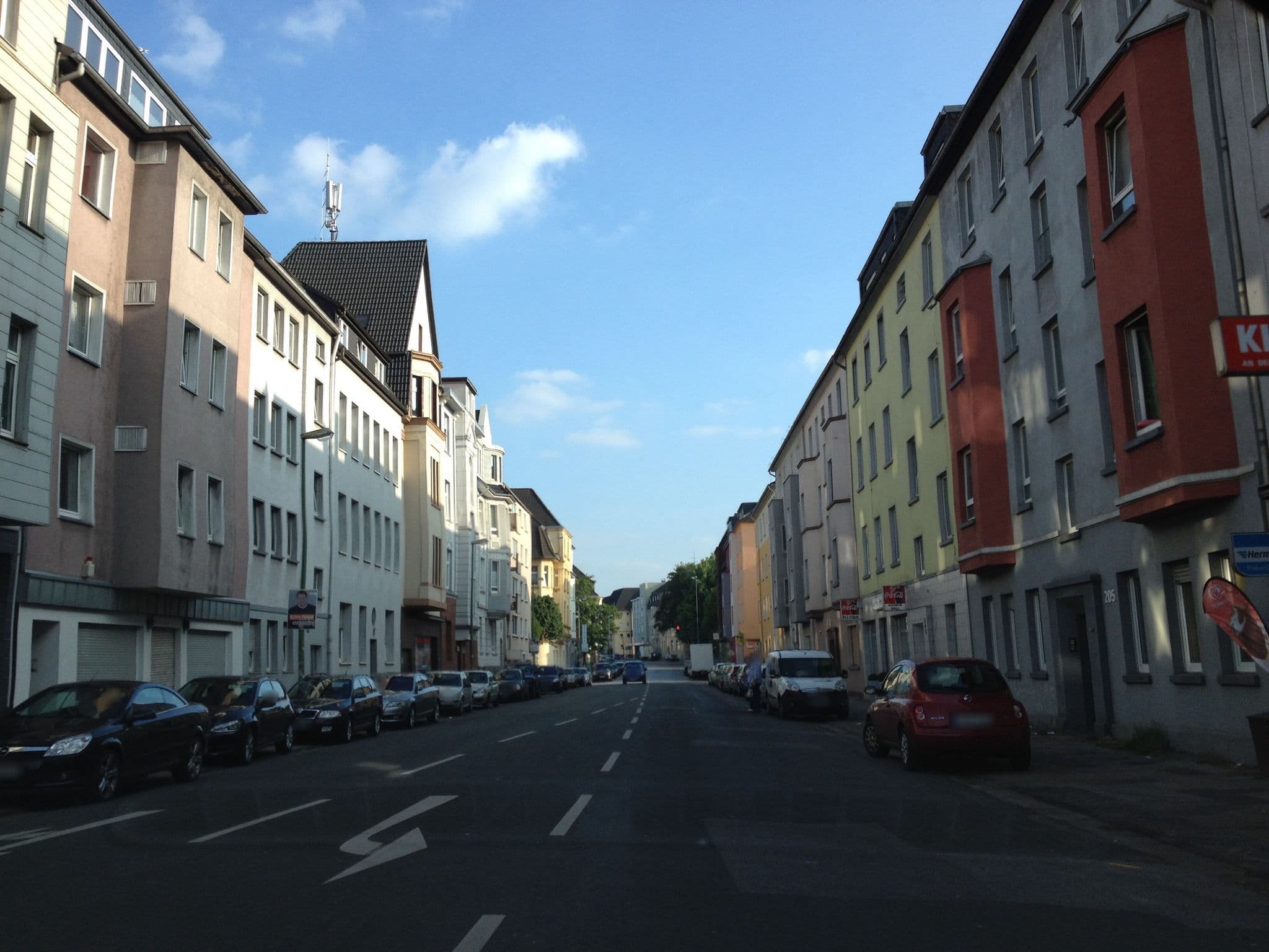 Street view near Pension Compass, Essen — © quigon (CC BY-SA · Mapillary)