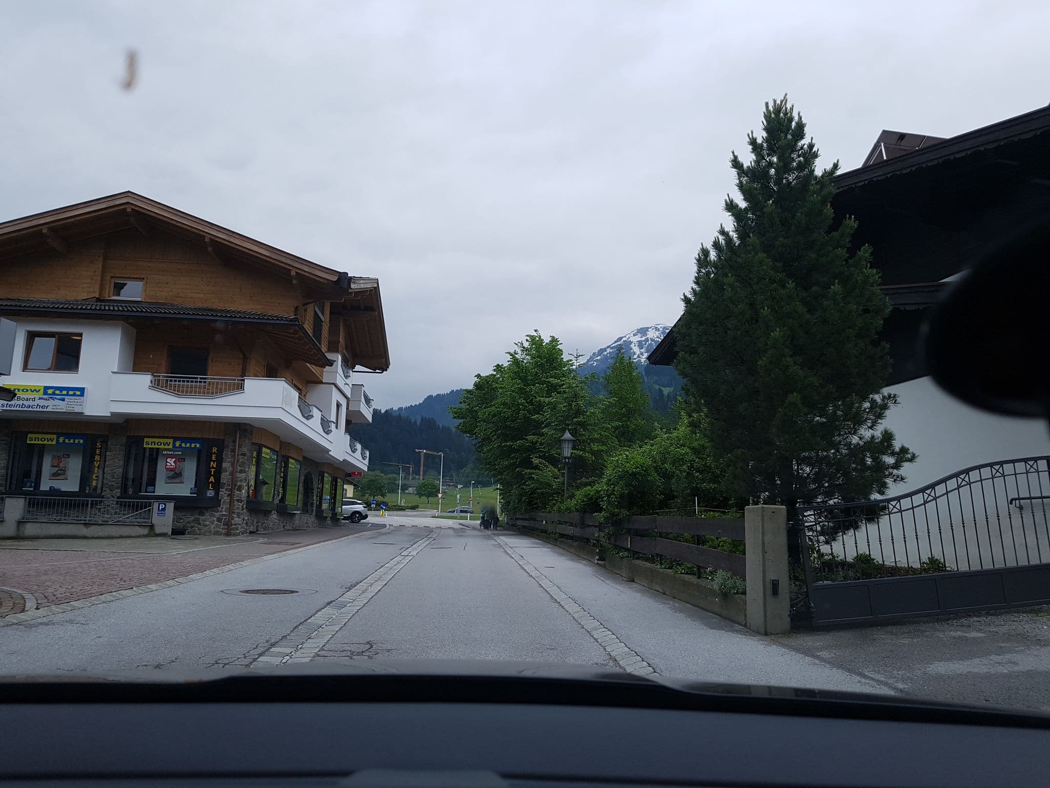 Street view near Pension Edinger, Söll — © schermy_at (CC BY-SA · Mapillary)