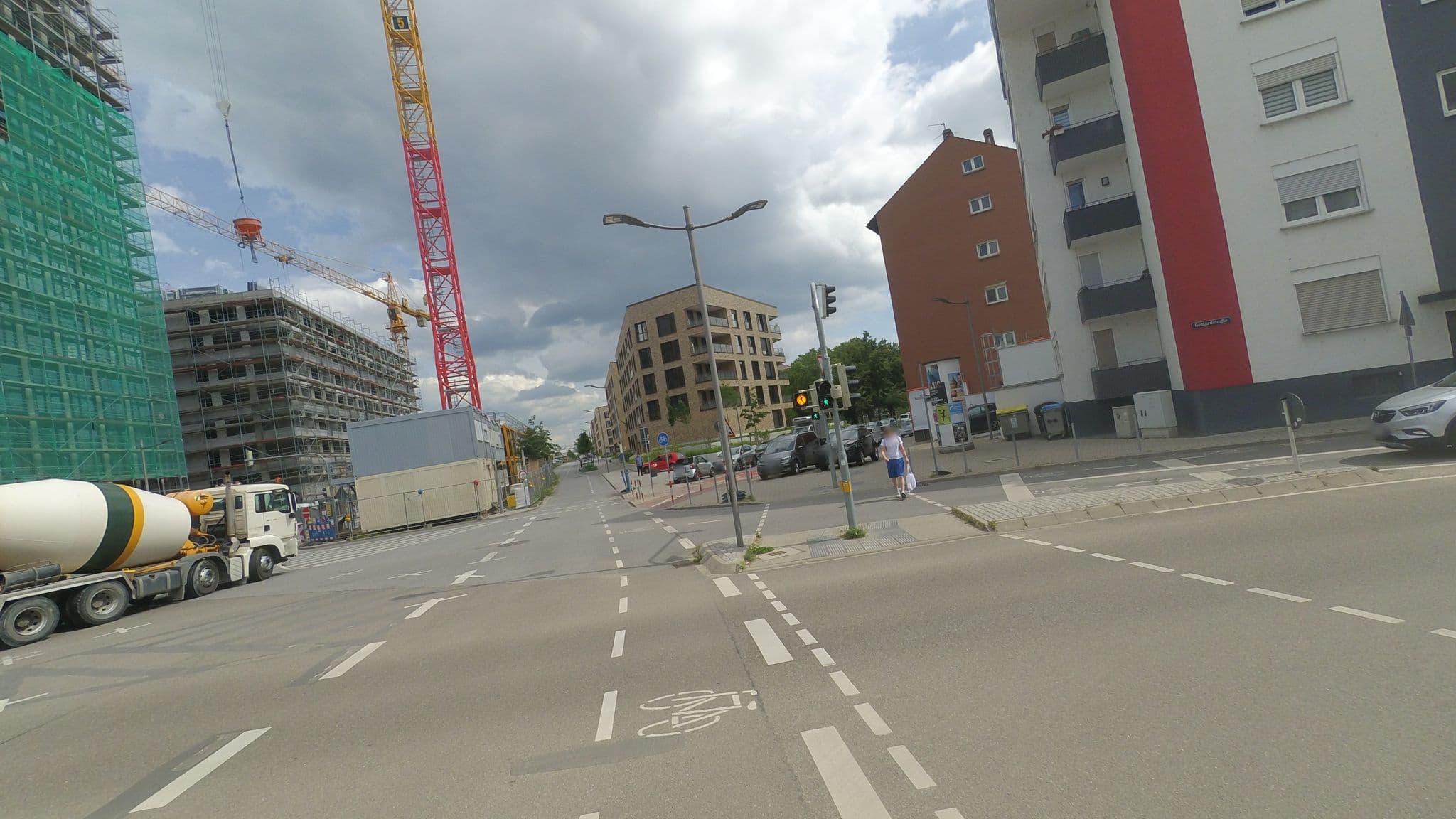 Street view near Holiday Inn Mannheim City - Hauptbahnhof, Mannheim — © wegavision (CC BY-SA · Mapillary)