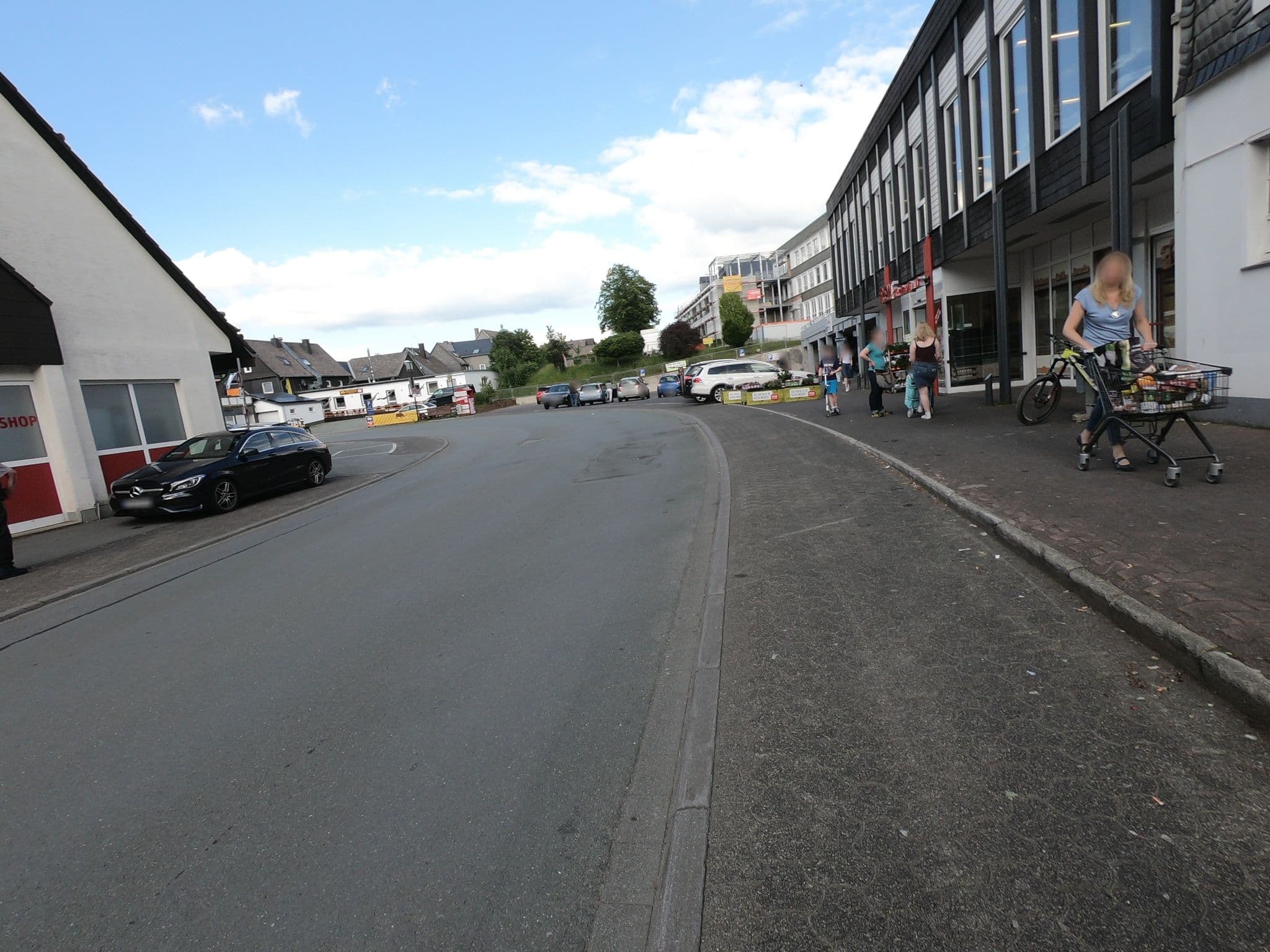 Street view near Apartments am Waltenberg - Winterberg, Winterberg — © chuck (CC BY-SA · Mapillary)