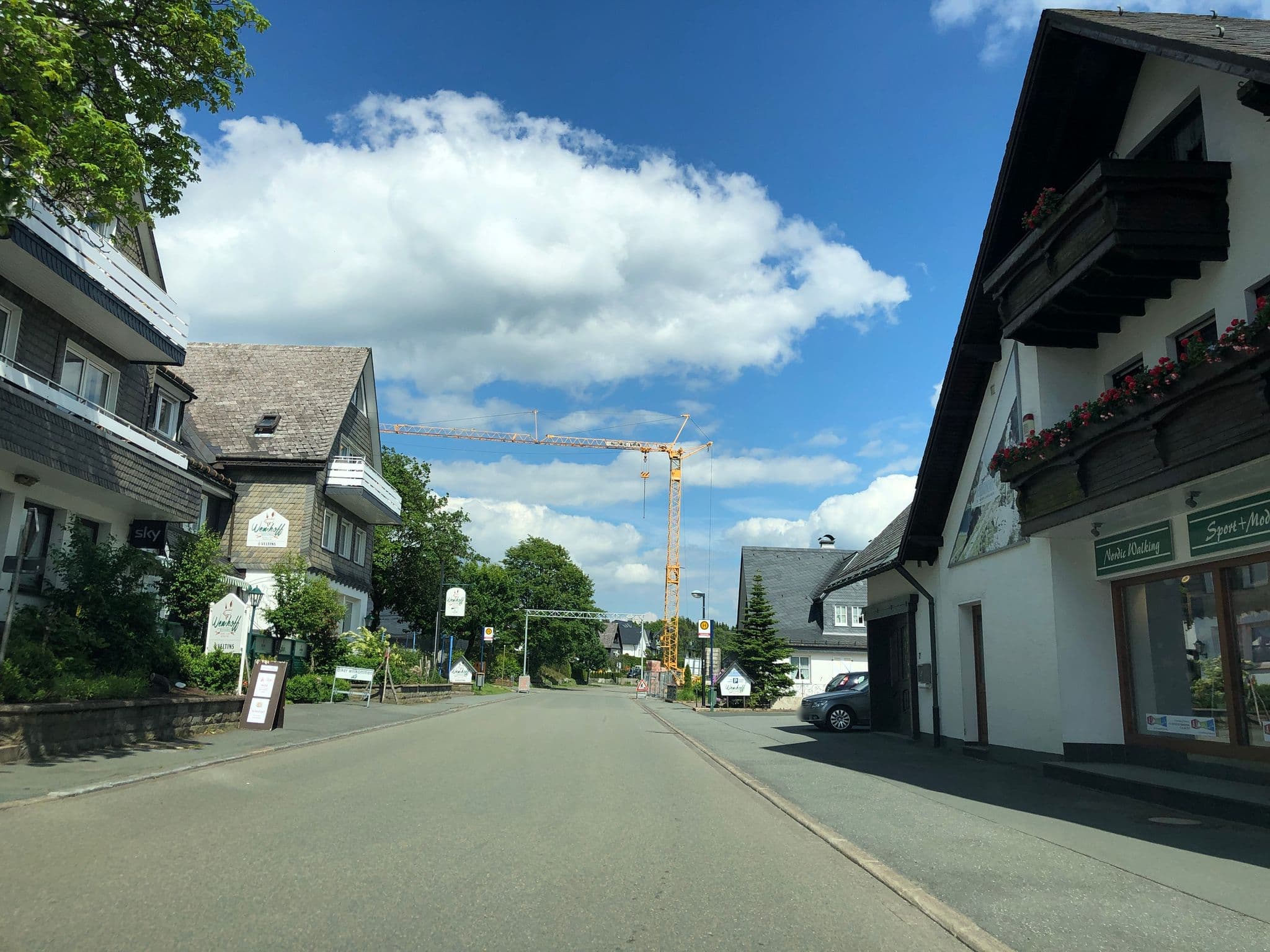 Street view near Hotel Wemhoff, Winterberg — © chuck (CC BY-SA · Mapillary)