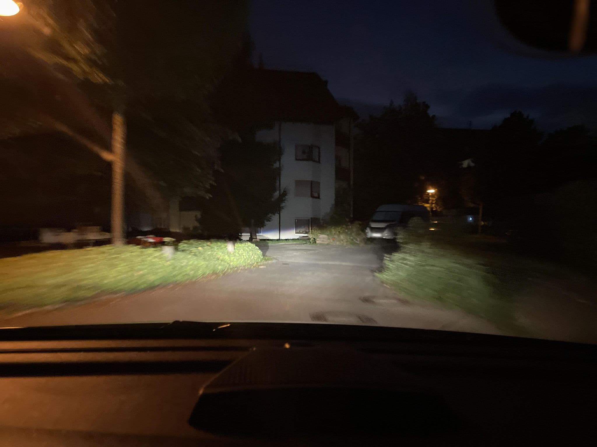 Street view near Ferienwohnung Anthoni, Friedrichshafen — © LittleB (CC BY-SA · Mapillary)