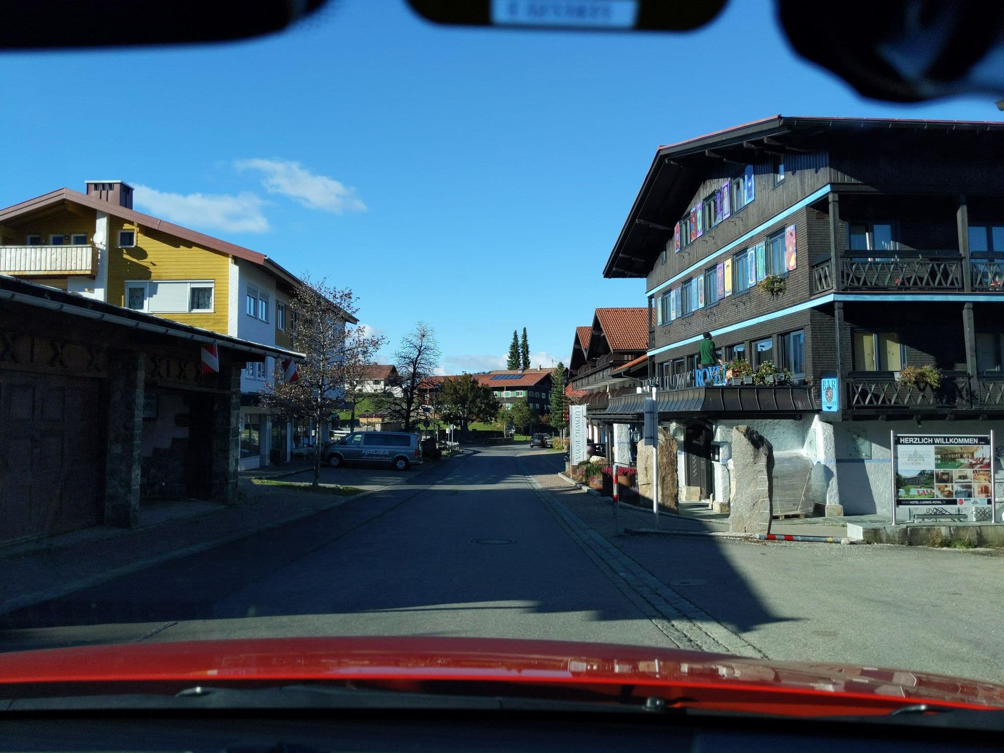 Street view near Konig Ludwig Hotel Oberallgau, Oberstaufen — © mcliquid (CC BY-SA · Mapillary)