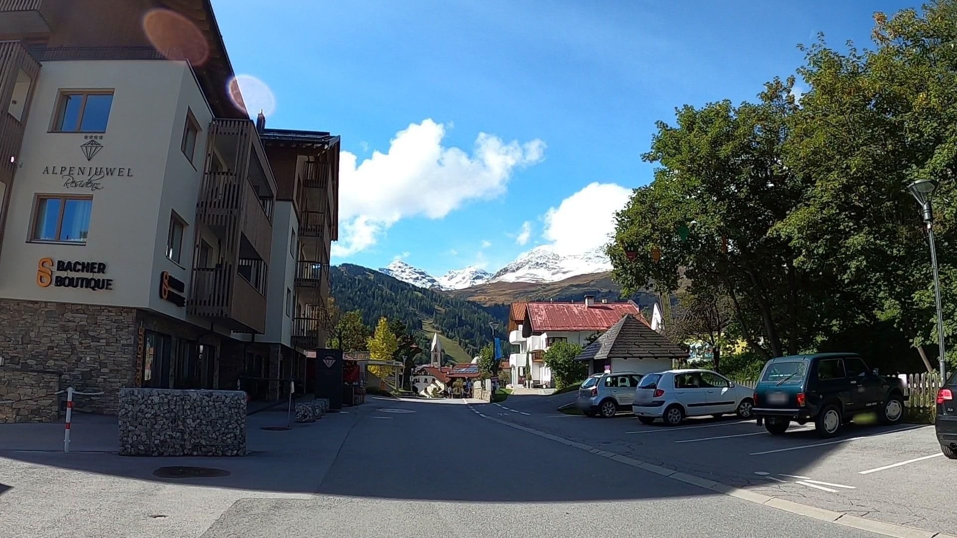 Street view near Pension Kreuz, Serfaus — © osmplus_org (CC BY-SA · Mapillary)