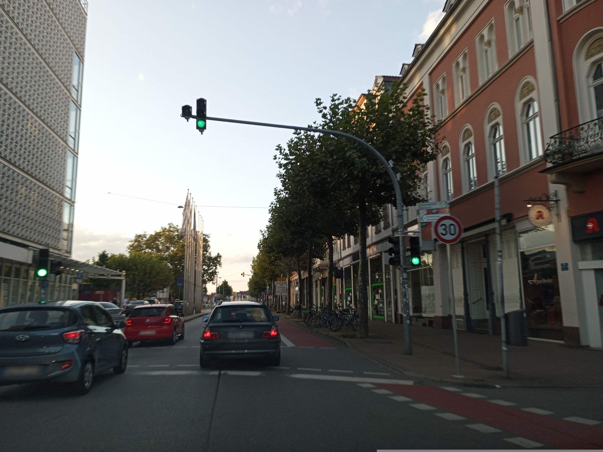 Street view near Hotel Nassauer Hof, Heidelberg — © atze02 (CC BY-SA · Mapillary)