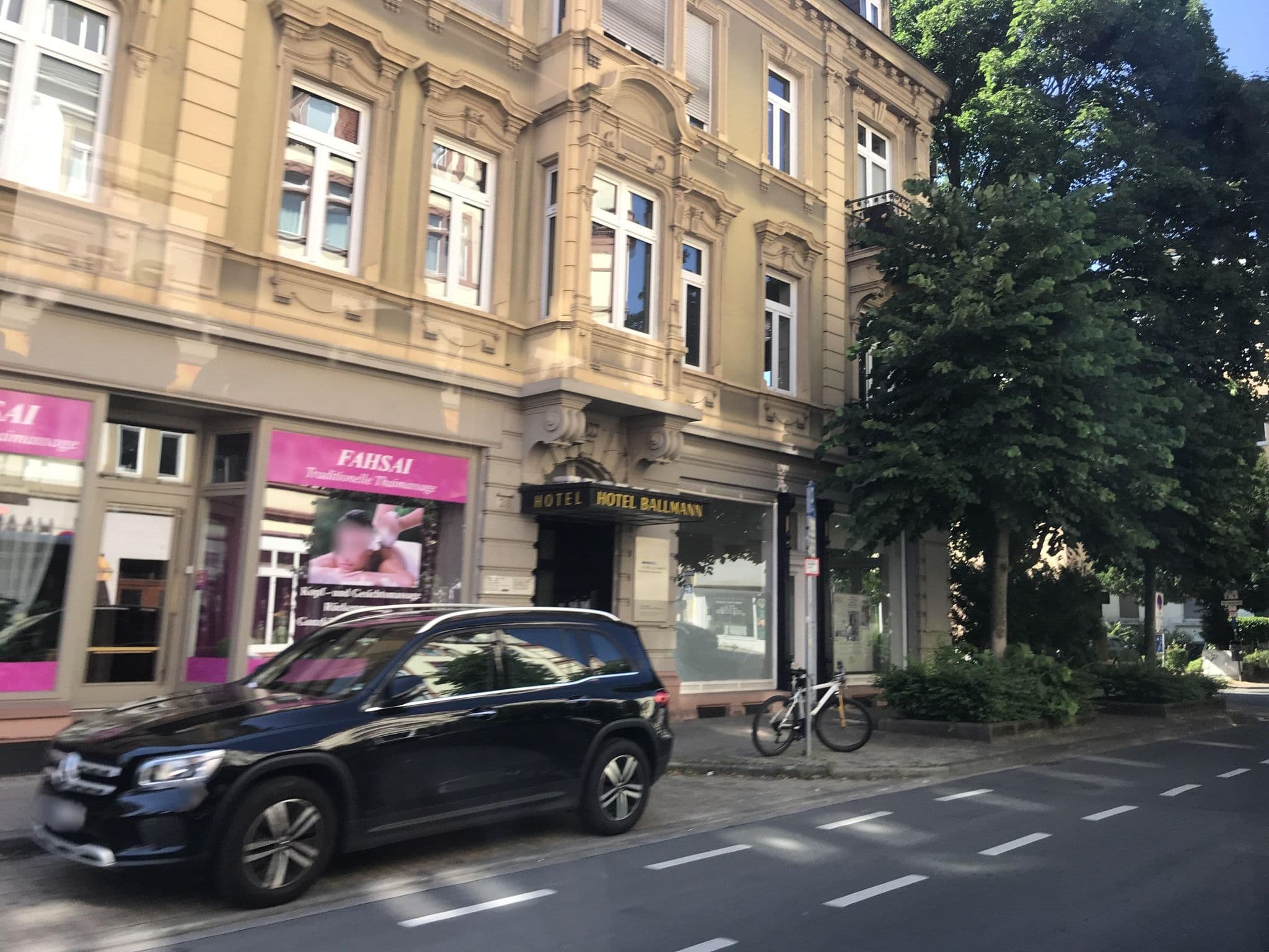 Street view near Car by Side - BoardingHouse Heidelberg, Heidelberg — © miguel_andrade (CC BY-SA · Mapillary)