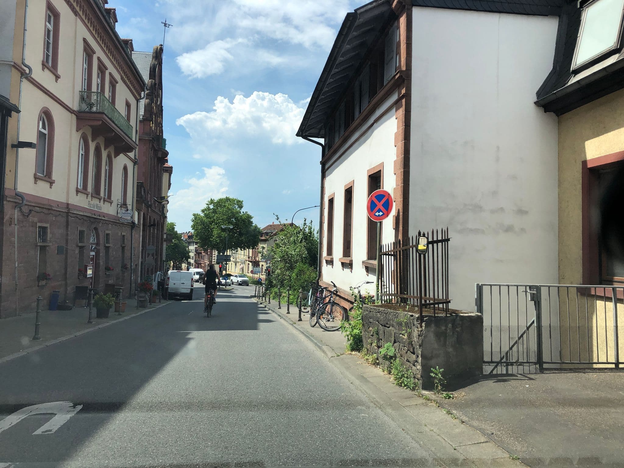 Street view near Altstadtblick, Heidelberg — © knistertoni (CC BY-SA · Mapillary)
