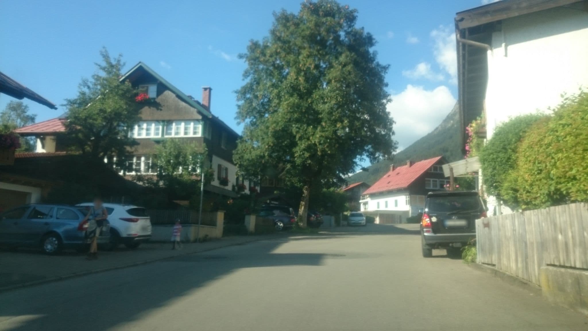 Street view near Ferienwohnungen Trettachblick, Oberstdorf — © msdess (CC BY-SA · Mapillary)