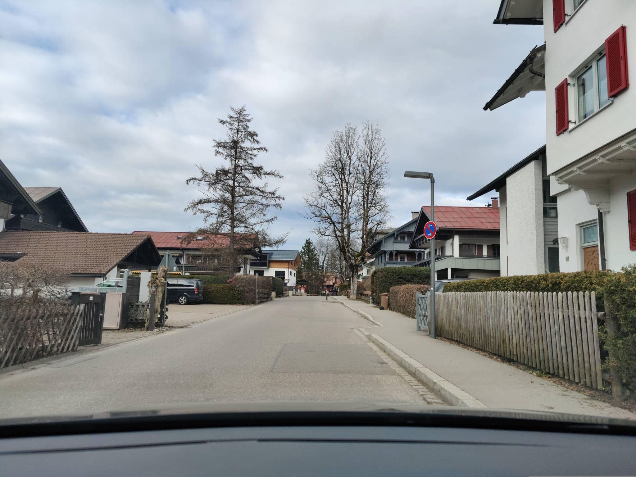 Street view near Sonnenhaus, Oberstdorf — © littlefool (CC BY-SA · Mapillary)