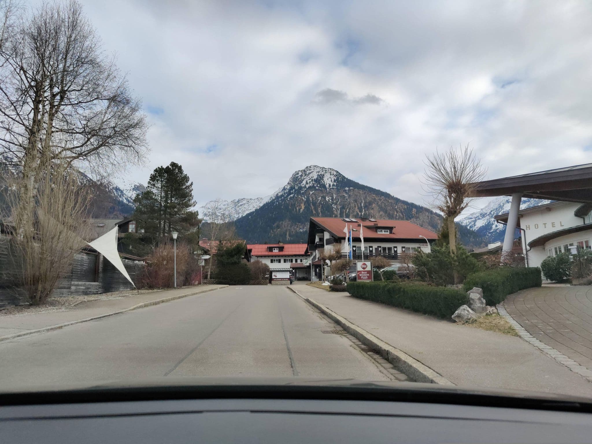 Street view near Best Western Plus Hotel Alpenhof, Oberstdorf — © littlefool (CC BY-SA · Mapillary)
