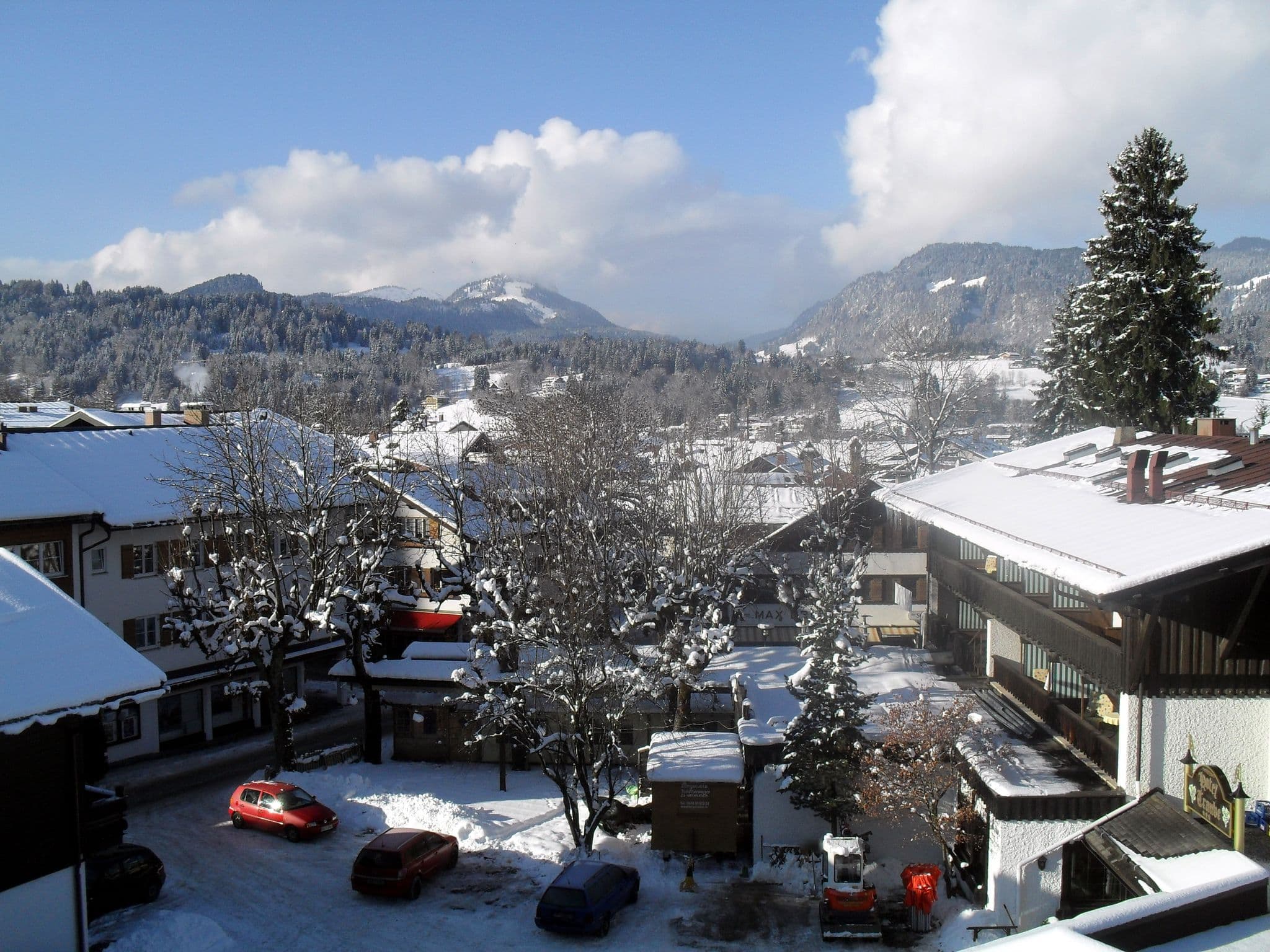 Street view near Buhl-Schratt, Oberstdorf — © akovt (CC BY-SA · Mapillary)