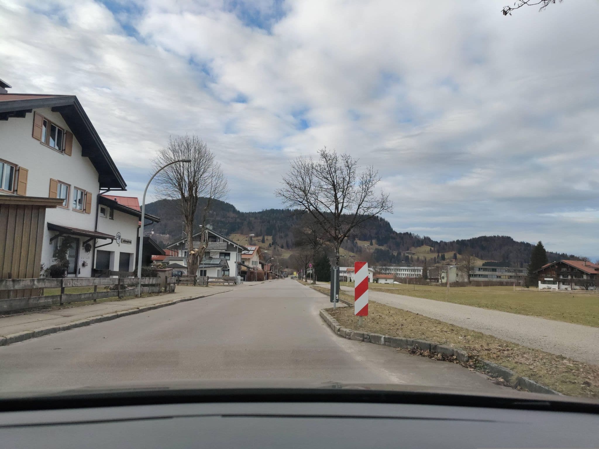 Street view near Alpgau Ferienwohnungen, Oberstdorf — © littlefool (CC BY-SA · Mapillary)