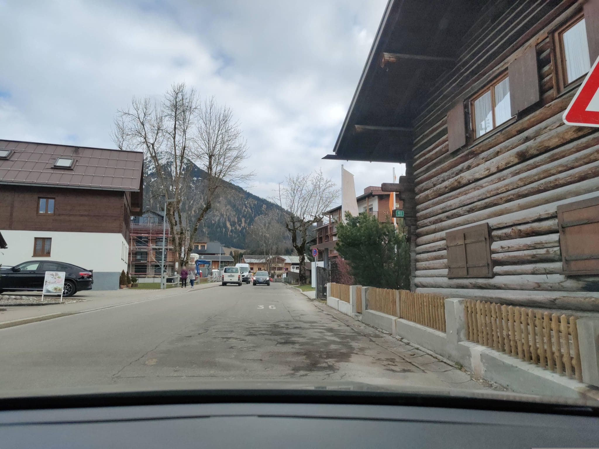 Street view near Das Freiberg, Oberstdorf — © littlefool (CC BY-SA · Mapillary)