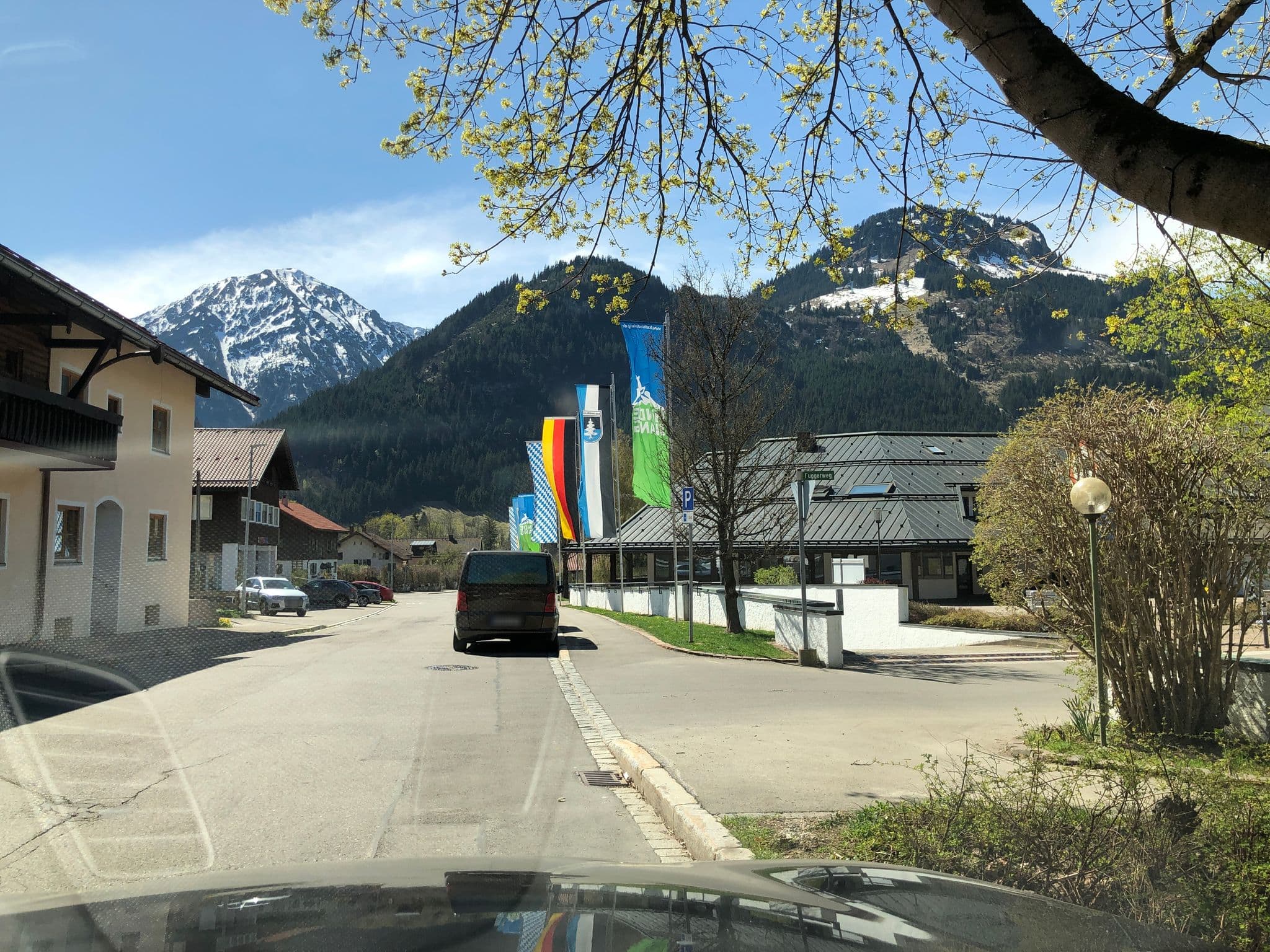 Street view near Alpstein Appartments, Sonthofen — © derzornigemarkus (CC BY-SA · Mapillary)