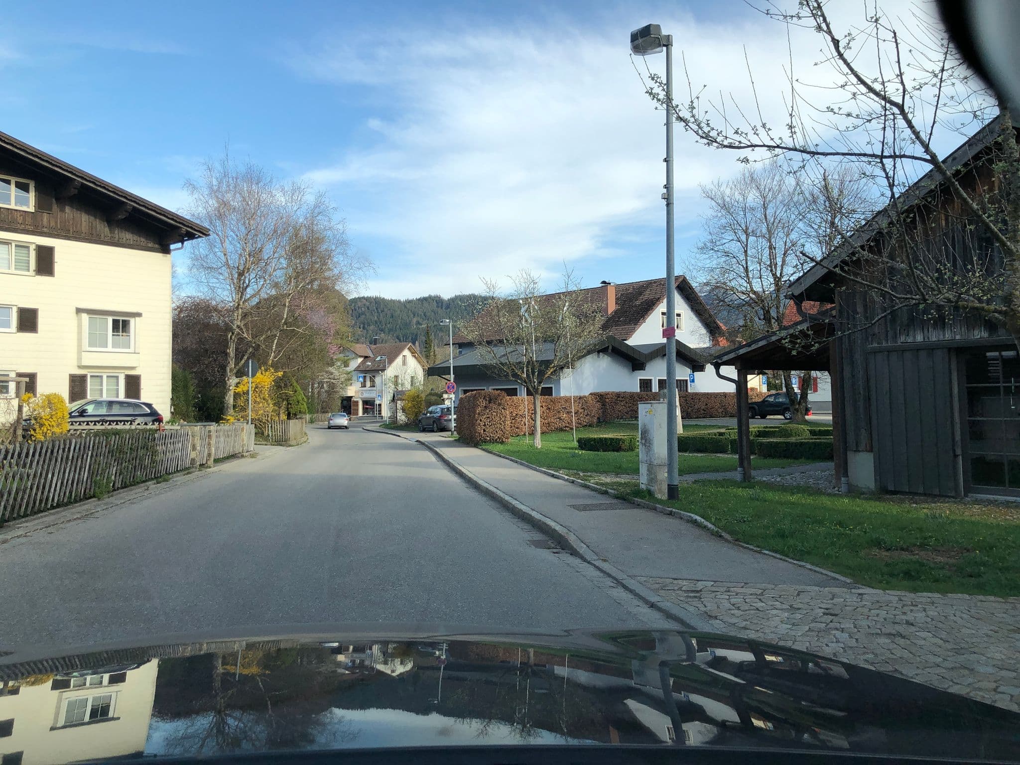 Street view near Pfronten Tourismus, Pfronten — © derzornigemarkus (CC BY-SA · Mapillary)