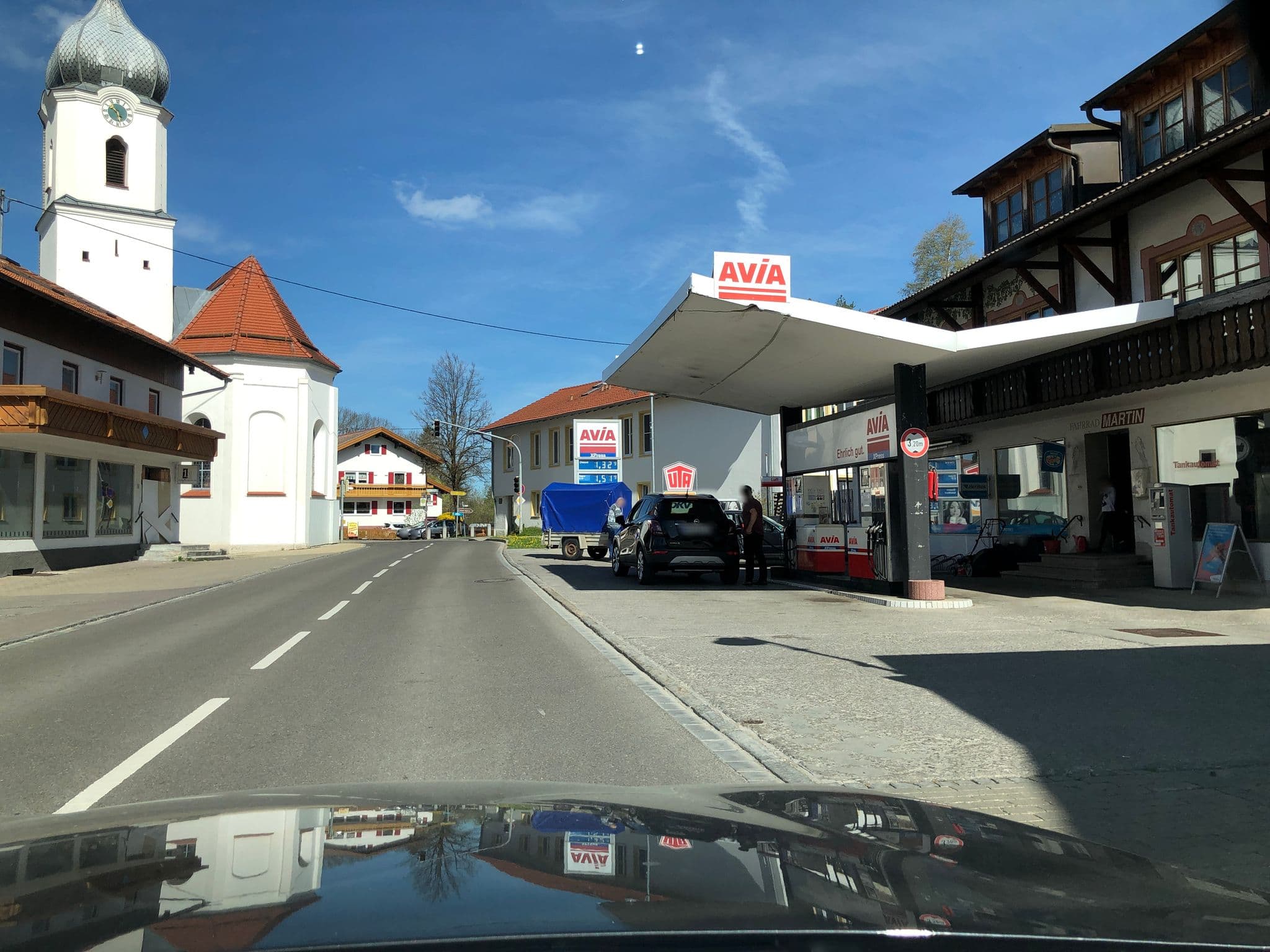 Street view near Gasthof Engel, Hopferau — © derzornigemarkus (CC BY-SA · Mapillary)