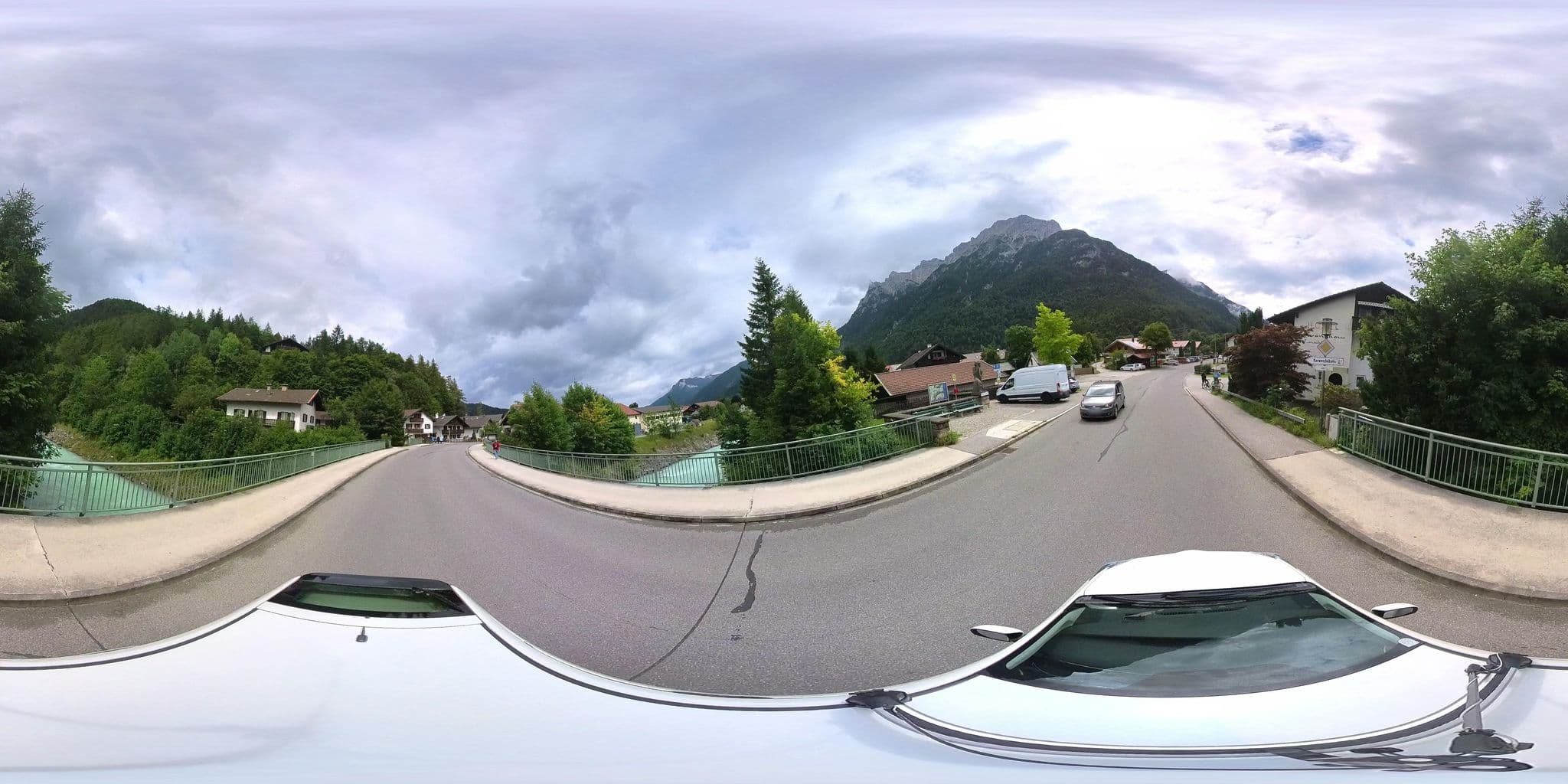 Street view near Landhaus Lischka, Mittenwald — © osmplus_org (CC BY-SA · Mapillary)