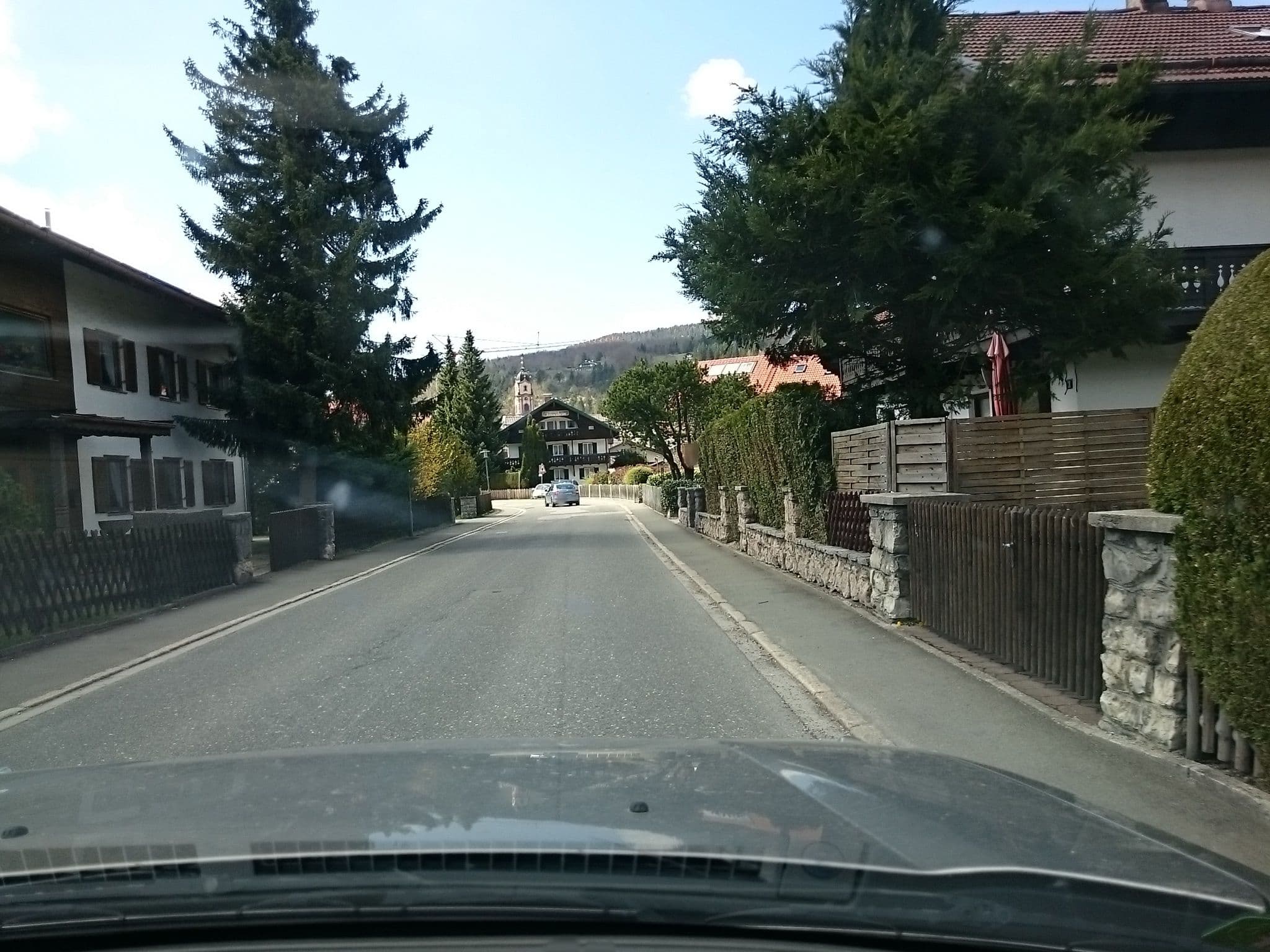 Street view near Hubertushof, Mittenwald — © voschix (CC BY-SA · Mapillary)