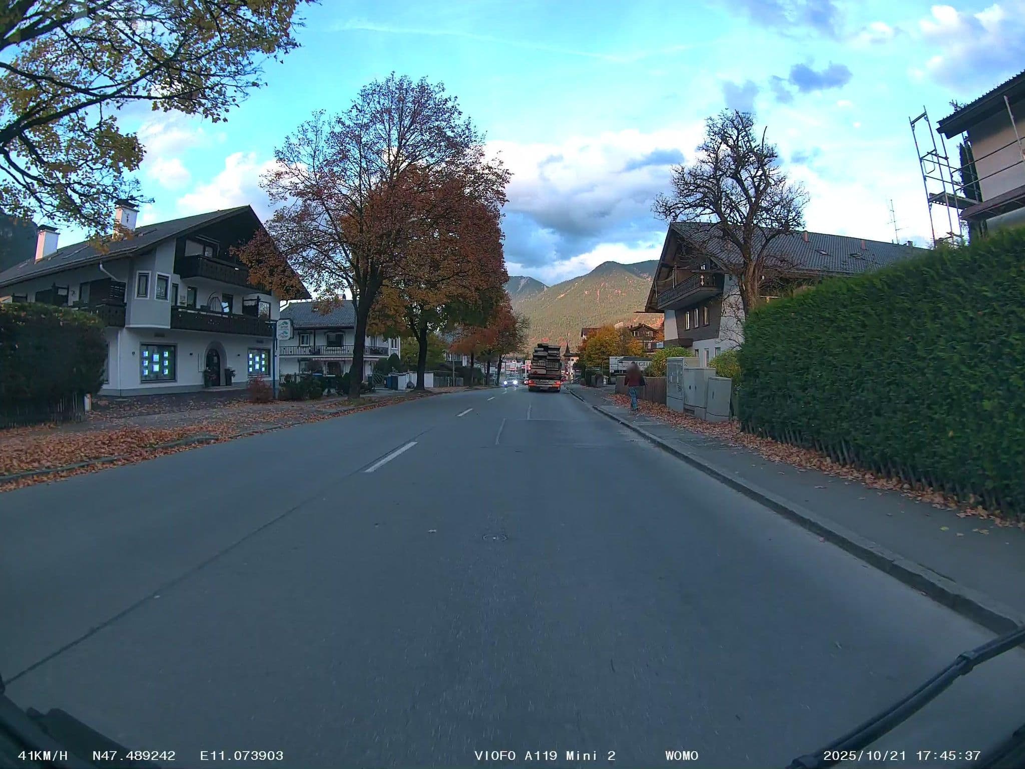 Street view near Alpenglühen Inh. Hengge, Garmisch-Partenkirchen — © soulcover (CC BY-SA · Mapillary)