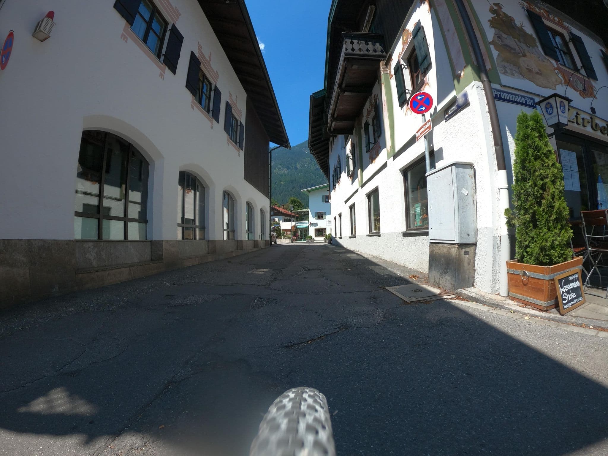 Street view near Ferienwohnung Kramergasse, Garmisch-Partenkirchen — © plexi32 (CC BY-SA · Mapillary)