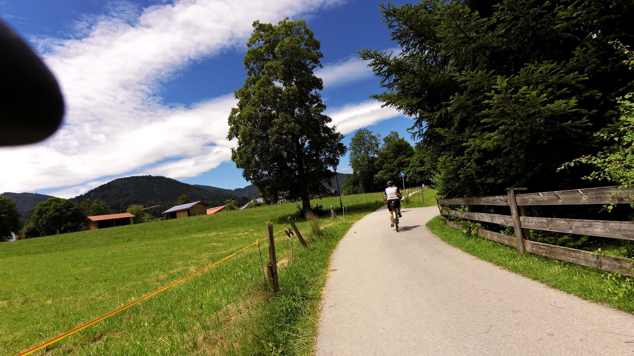 Street view near Schnorr & Ebenbeck, Bad Wiessee — © czmrtn (CC BY-SA · Mapillary)
