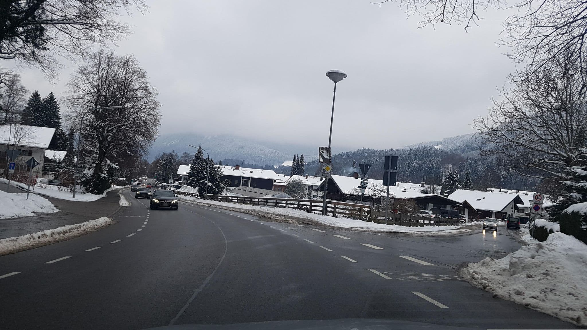 Street view near Otto Mosandl, Bad Wiessee — © dsmm (CC BY-SA · Mapillary)