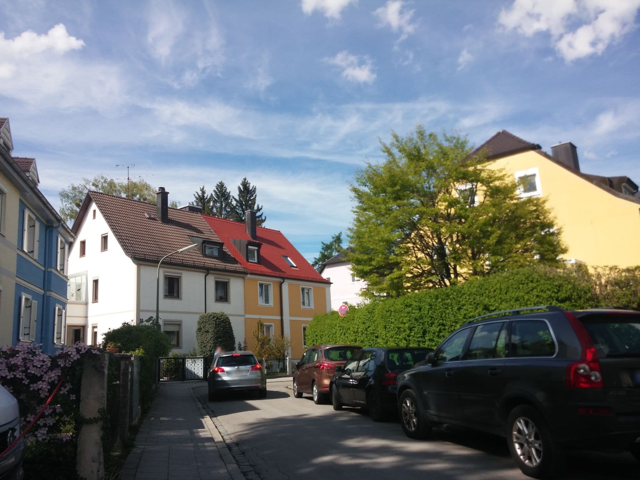 Street view near Bed and Breakfast Novalis / Ferienwohnung, Munich — © umap (CC BY-SA · Mapillary)