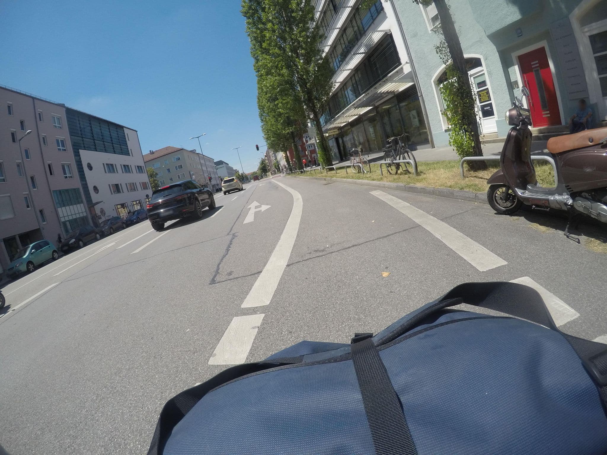 Street view near Hotel Ambiance Rivoli, Munich — © mfa (CC BY-SA · Mapillary)