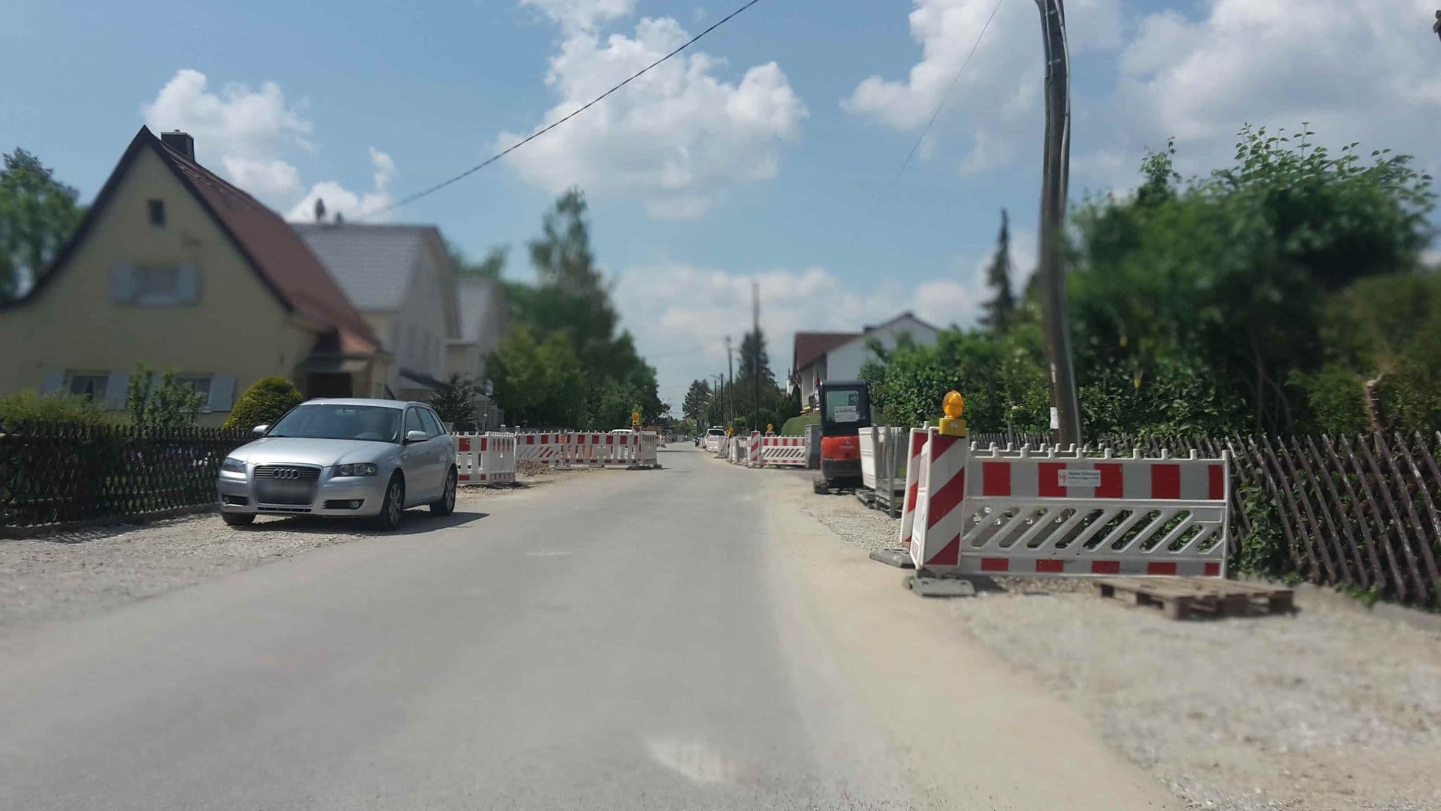 Street view near Evi Teubner, Pasing — © bruderjakob (CC BY-SA · Mapillary)