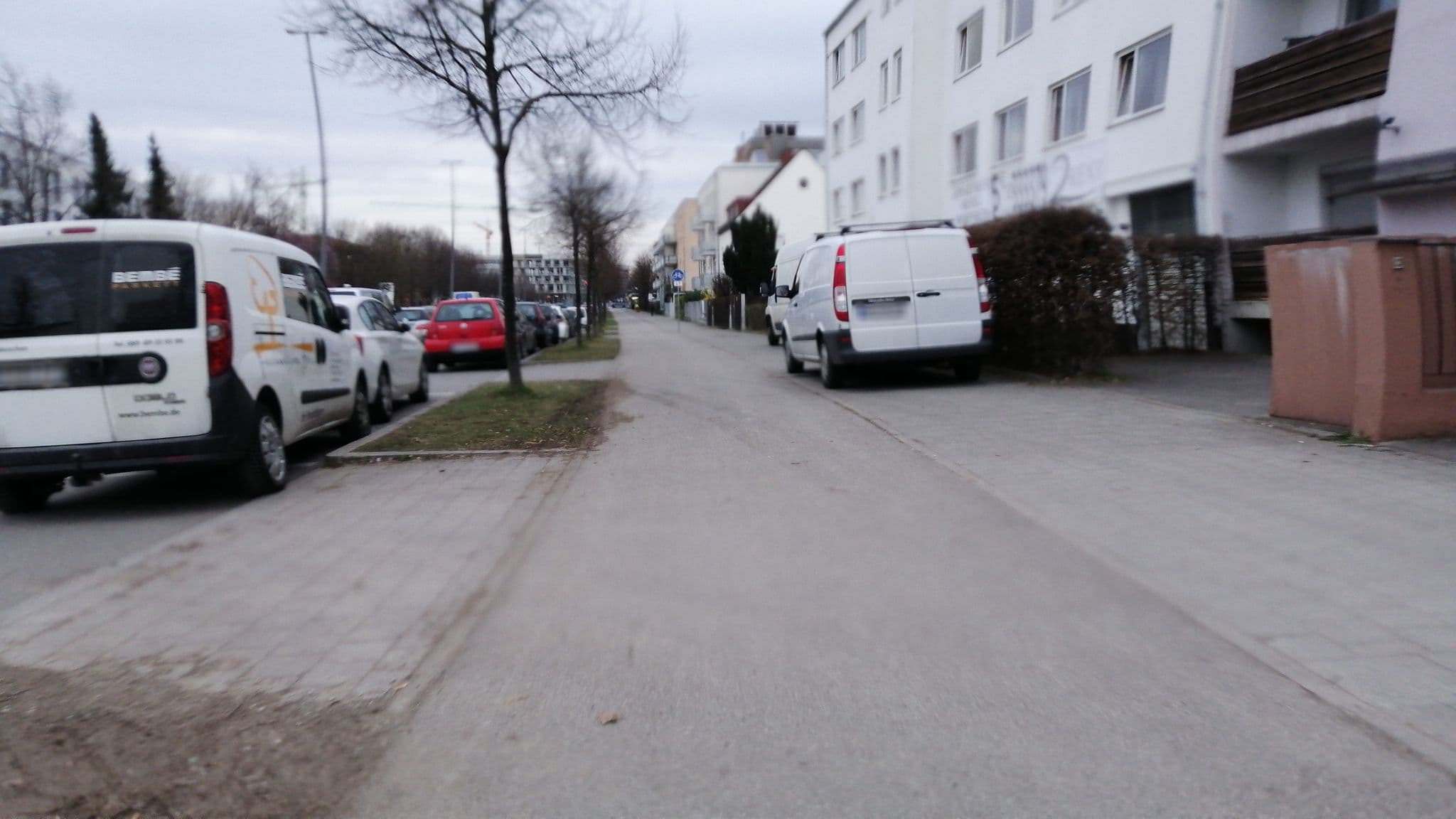 Street view near Schuna GmbH, Munich — © jpmw (CC BY-SA · Mapillary)