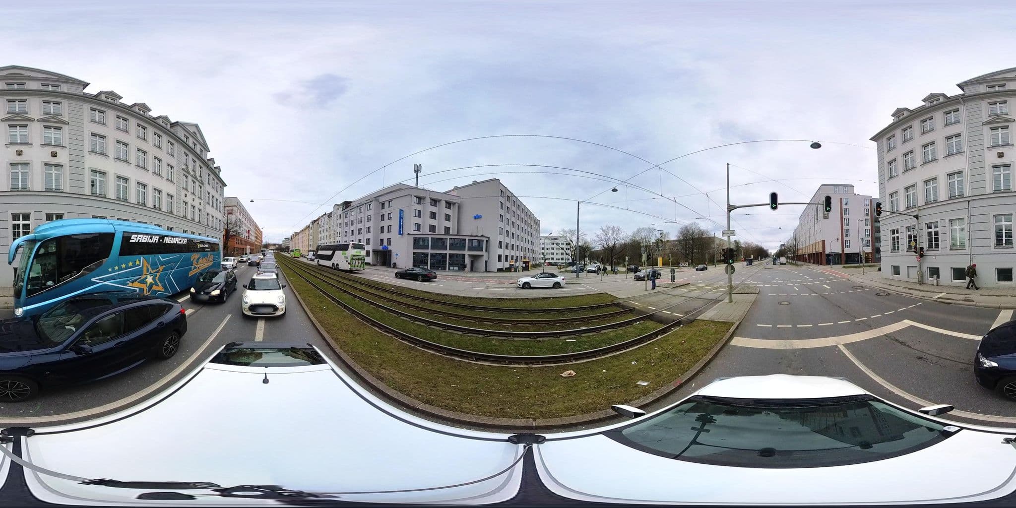 Street view near Plazl Hotel, Munich — © osmplus_org (CC BY-SA · Mapillary)